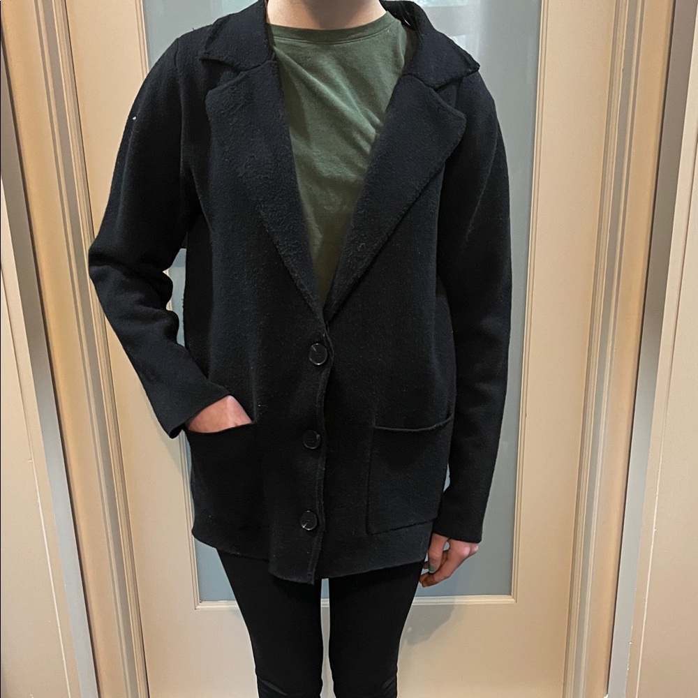 Skies Are Blue Black Blazer